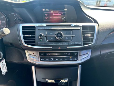Used 2015 Honda Accord Sport image 20