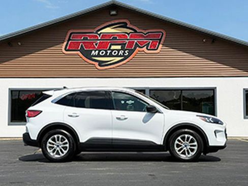 Used 2022 Ford Escape SE AWD/4WD image 4