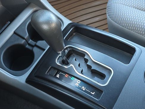 Used 2011 Toyota Tacoma PreRunner image 16