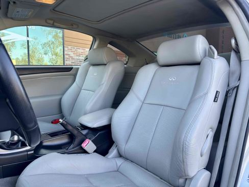 Used 2007 INFINITI G35 Coupe w/ Premium Pkg image 22