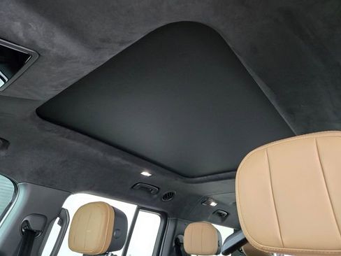 New 2025 Land Rover Defender 130 V8 image 11