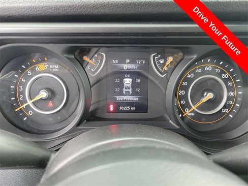 Used 2024 Jeep Wrangler Unlimited Sport AWD/4WD image 8