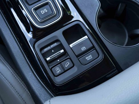 Used 2024 Honda Pilot EX-L image 29