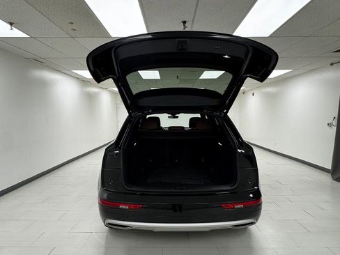 Used 2019 Audi Q5 2.0T Premium Plus w/ Premium Plus Package image 35