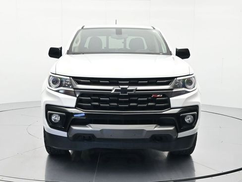 Used 2022 Chevrolet Colorado Z71 AWD/4WD image 2