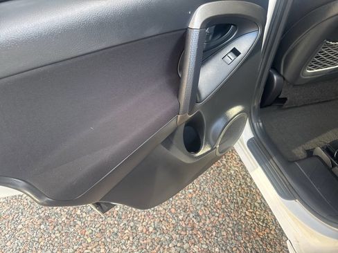 Used 2009 Toyota RAV4 Sport AWD/4WD image 15