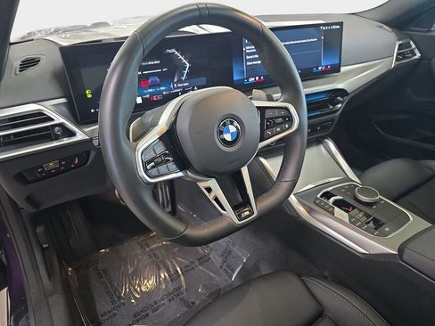 Used 2025 BMW 230i 230i w/ M Sport Package image 17