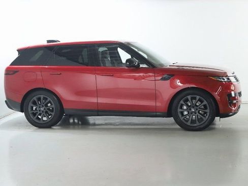 Certified 2024 Land Rover Range Rover Sport SE image 10