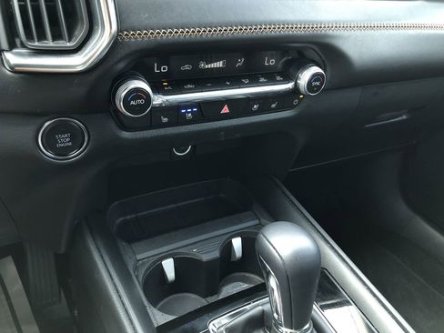 Used 2025 MAZDA CX-50 AWD 2.5 S w/ Premium Plus Pkg image 22