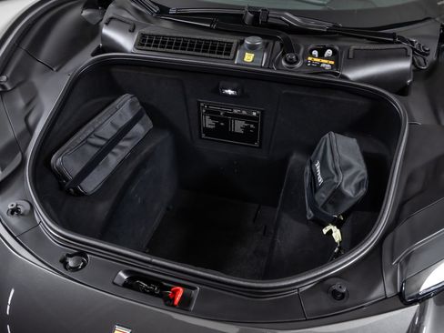 Used 2023 Ferrari 296 GTS RWD image 9