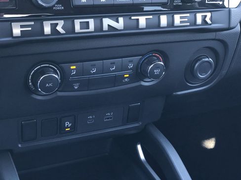 New 2026 Nissan Frontier SV w/ Tow Package image 29