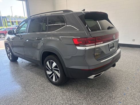 New 2026 Volkswagen Atlas SE AWD/4WD image 2