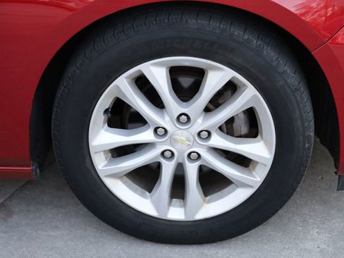 Used 2016 Chevrolet Malibu Hybrid w/ Leather Package image 34