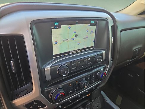 Used 2018 GMC Sierra 1500 SLT w/ SLT Premium Package AWD/4WD image 7
