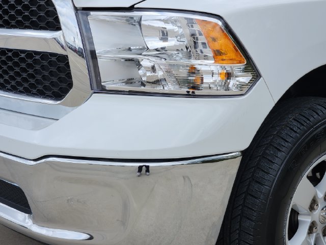 Used 2021 RAM 1500 Classic SLT AWD/4WD image 9