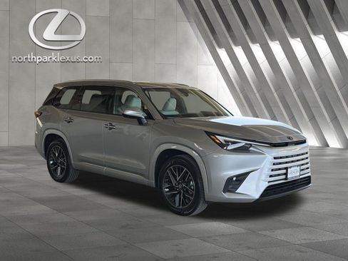 Certified 2026 Lexus TX 350 AWD w/ Technology Package image 5