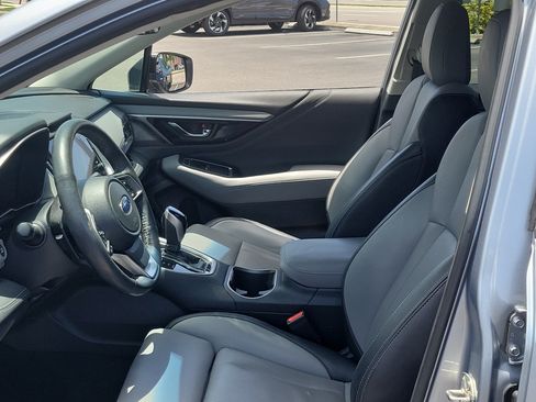 Used 2020 Subaru Outback Limited AWD/4WD image 22