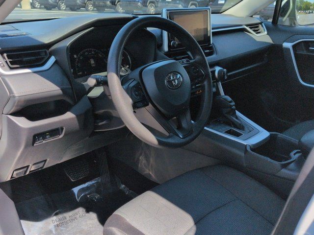 Certified 2025 Toyota RAV4 XLE AWD/4WD image 9