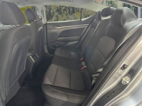 Used 2018 Hyundai Elantra SEL FWD image 10