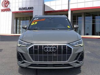 Used 2022 Audi Q3 2.0T Premium Plus AWD/4WD video 3