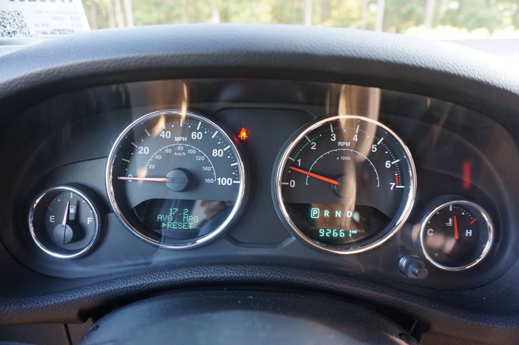 Used 2018 Jeep Wrangler Unlimited Sport AWD/4WD image 5