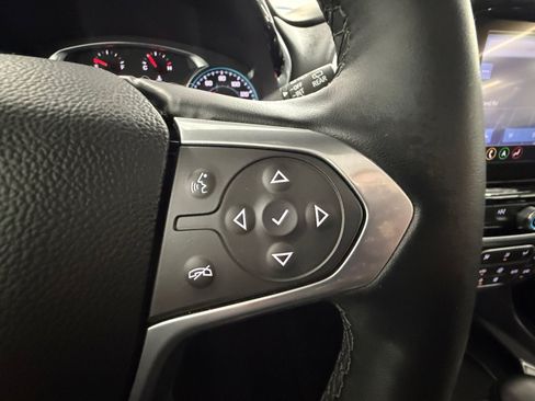 Used 2023 Chevrolet Traverse RS AWD/4WD image 19