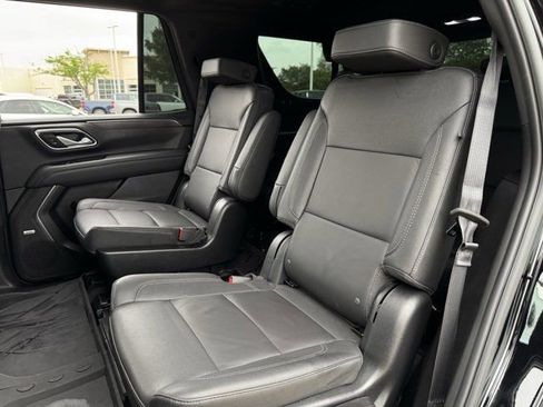 Used 2023 Chevrolet Tahoe Z71 w/ Luxury Package AWD/4WD image 29