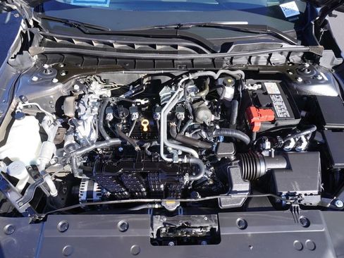 Certified 2024 Nissan Altima 2.5 SV image 7