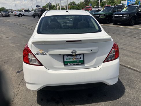 Used 2019 Nissan Versa S Plus FWD image 6