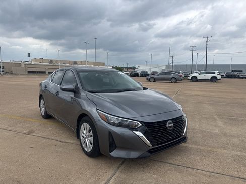 Certified 2024 Nissan Sentra S image 1