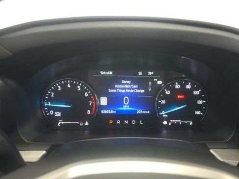 Used 2023 Ford Explorer XLT w/ Equipment Group 202A AWD/4WD image 27