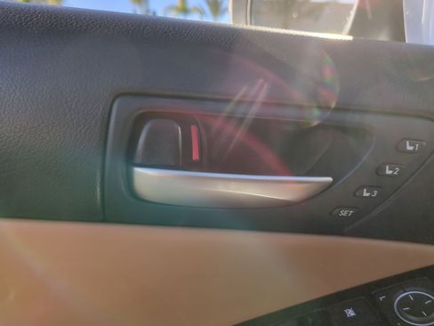 Used 2019 Lexus IS 300 w/ Navigation Package image 14