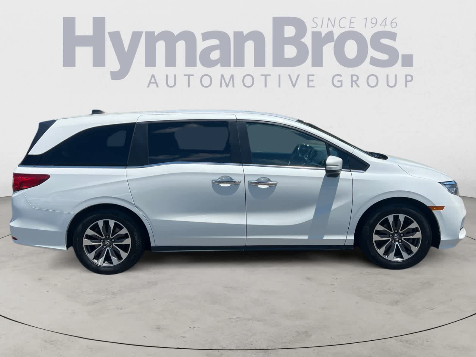 Used 2022 Honda Odyssey EX-L image 2