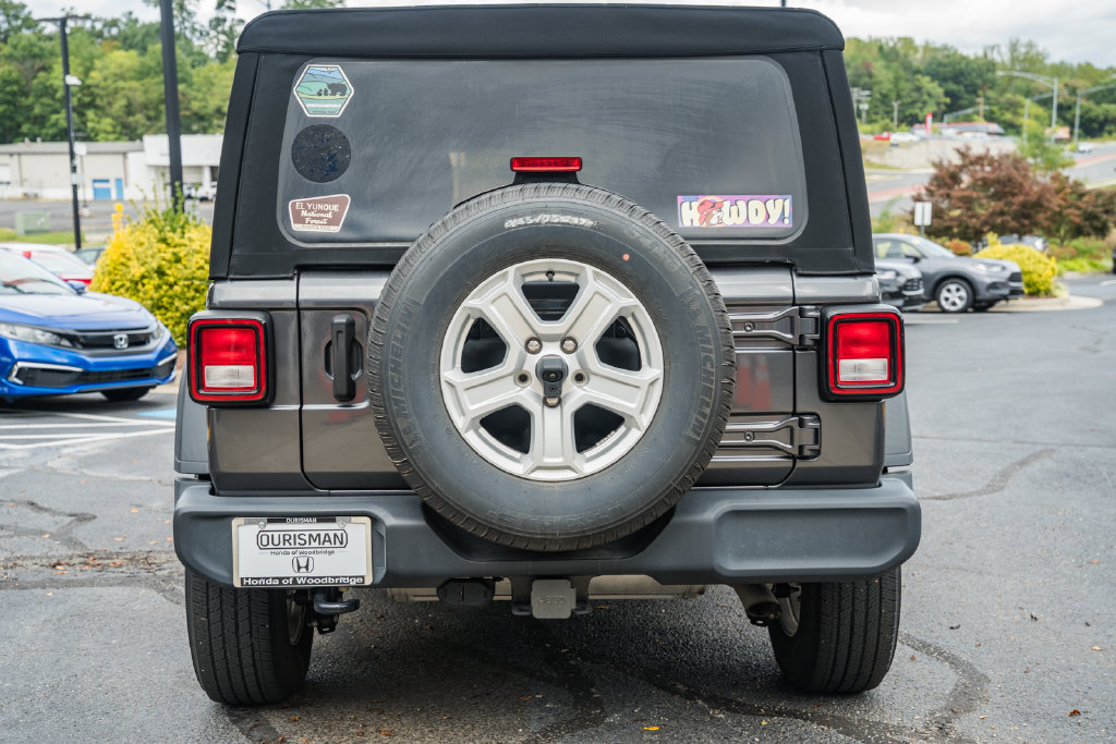 Used 2023 Jeep Wrangler Unlimited Sport AWD/4WD image 6