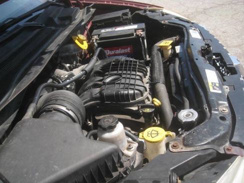 Used 2016 Dodge Grand Caravan SXT FWD image 33