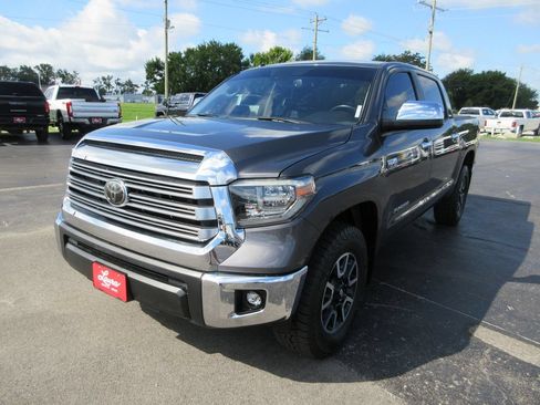 Used 2018 Toyota Tundra Limited AWD/4WD image 13