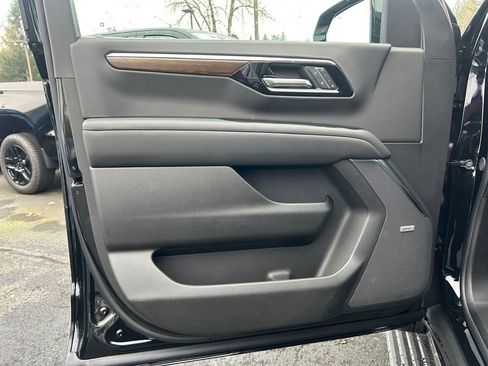 New 2026 Chevrolet Tahoe High Country AWD/4WD image 22