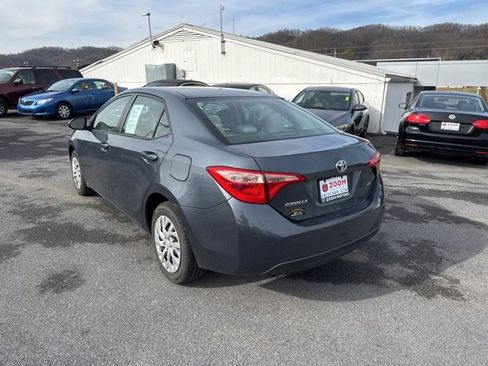Used 2017 Toyota Corolla LE image 6