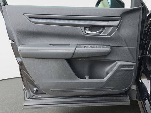 Used 2024 Honda CR-V LX image 27