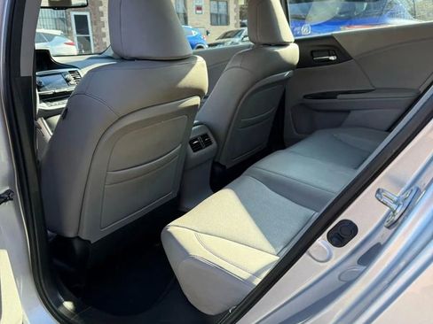 Used 2013 Honda Accord EX-L image 8