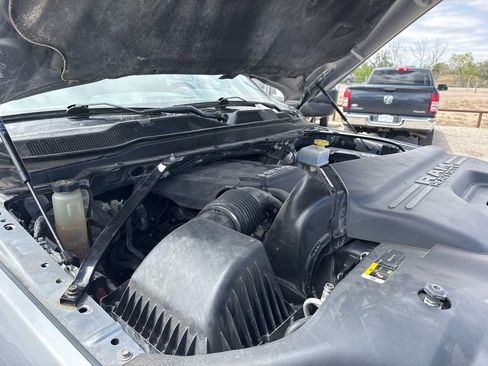 Used 2023 RAM 2500 Big Horn w/ Level 1 Equipment Group AWD/4WD image 37