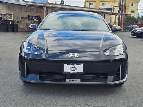 Used 2023 Hyundai Ioniq 6 Limited AWD/4WD image 2