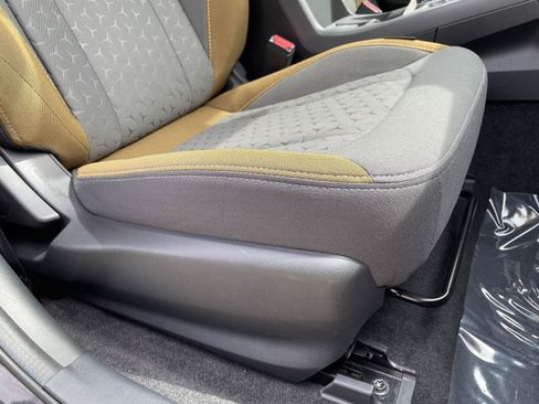 Certified 2024 Subaru Crosstrek 2.5i Sport w/ Crosstrek Mirror Package AWD/4WD image 3