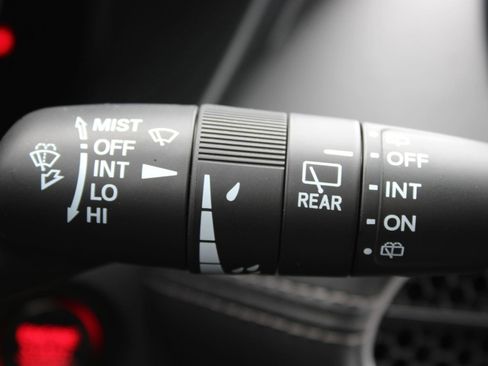 New 2026 Honda HR-V EX-L image 31