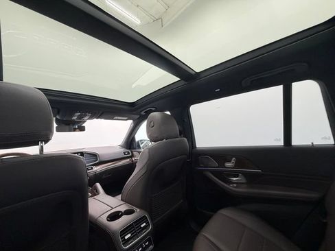 Certified 2021 Mercedes-Benz GLS 450 4MATIC image 43
