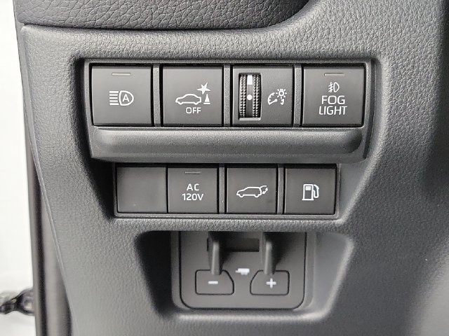 Used 2027 Toyota Land Cruiser AWD/4WD image 34