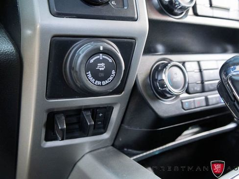 Used 2020 Ford F150 Lariat AWD/4WD image 36