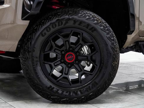 Used 2025 Toyota Tacoma TRD Pro AWD/4WD image 3