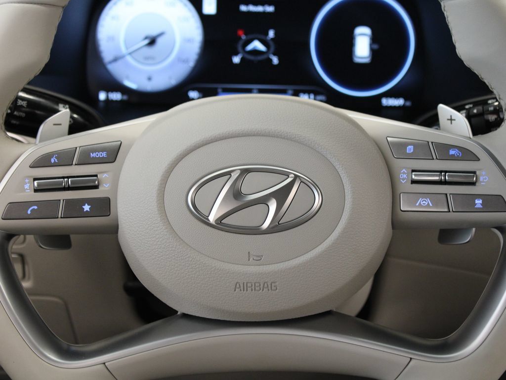 Used 2023 Hyundai Palisade Calligraphy w/ Winter Package FWD image 26