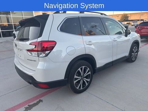 Used 2024 Subaru Forester Limited image 3